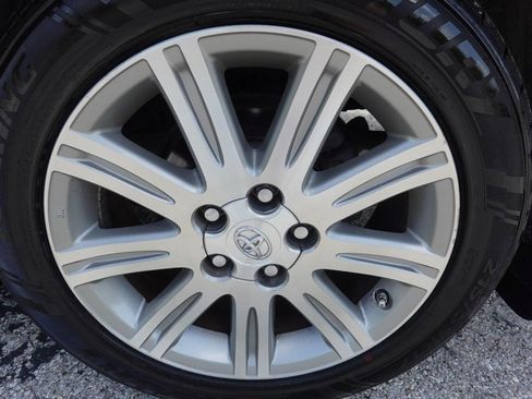 Used 2007 Toyota Avalon Limited FWD image 9