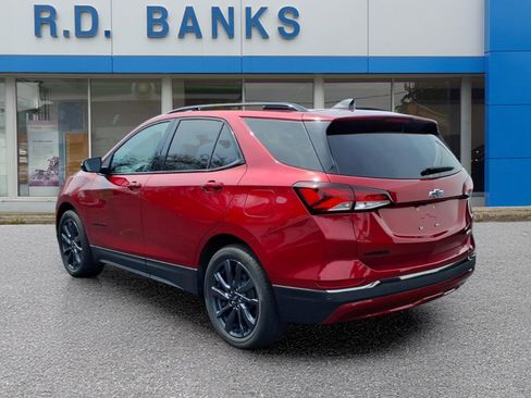Used 2023 Chevrolet Equinox RS FWD image 3