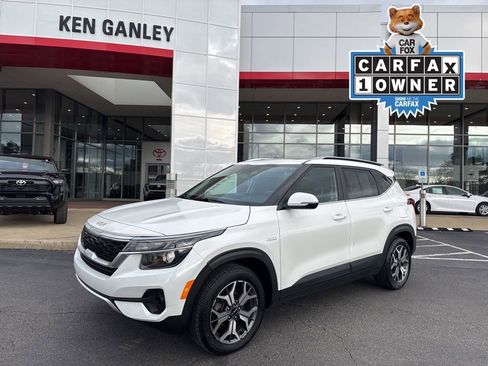 Used 2023 Kia Seltos EX image 1