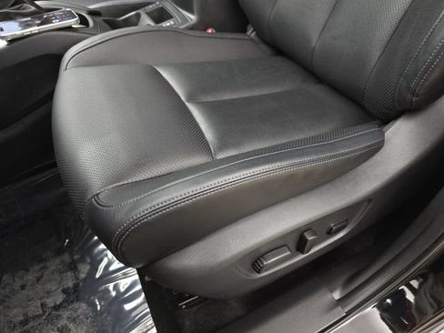 Used 2022 Nissan Rogue Sport SL AWD/4WD image 28