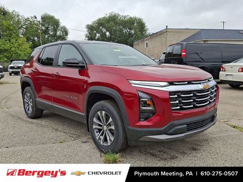 New 2026 Chevrolet Equinox LT w/ Convenience Package II image 2