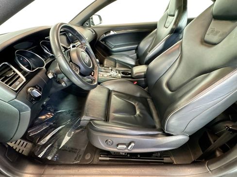 Used 2015 Audi RS 5 Coupe w/ Black Optic Plus Package image 18