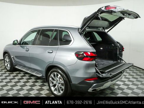 Used 2024 BMW X5 sDrive40i w/ Premium Package RWD image 32