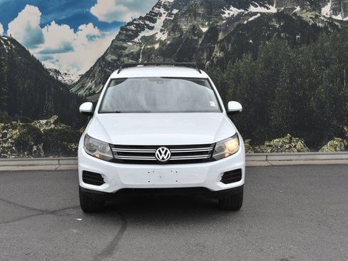 Used 2017 Volkswagen Tiguan S AWD/4WD image 5