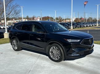 Used 2024 Acura MDX SH-AWD w/ Advance Package video 2