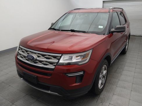 Used 2018 Ford Explorer XLT FWD image 15