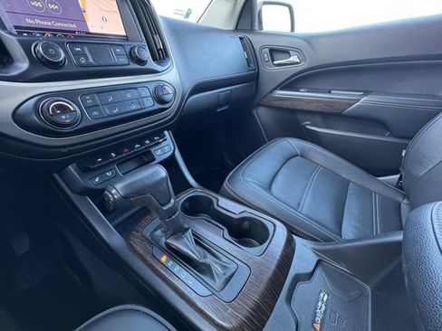 Used 2020 GMC Canyon Denali image 10