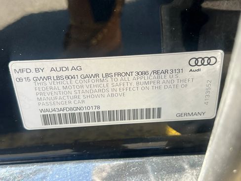 Used 2016 Audi A8 L 4.0T image 33