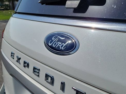 Used 2023 Ford Expedition XLT RWD image 21