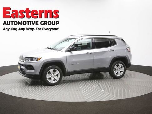 Used 2022 Jeep Compass Latitude w/ Convenience Group AWD/4WD image 57
