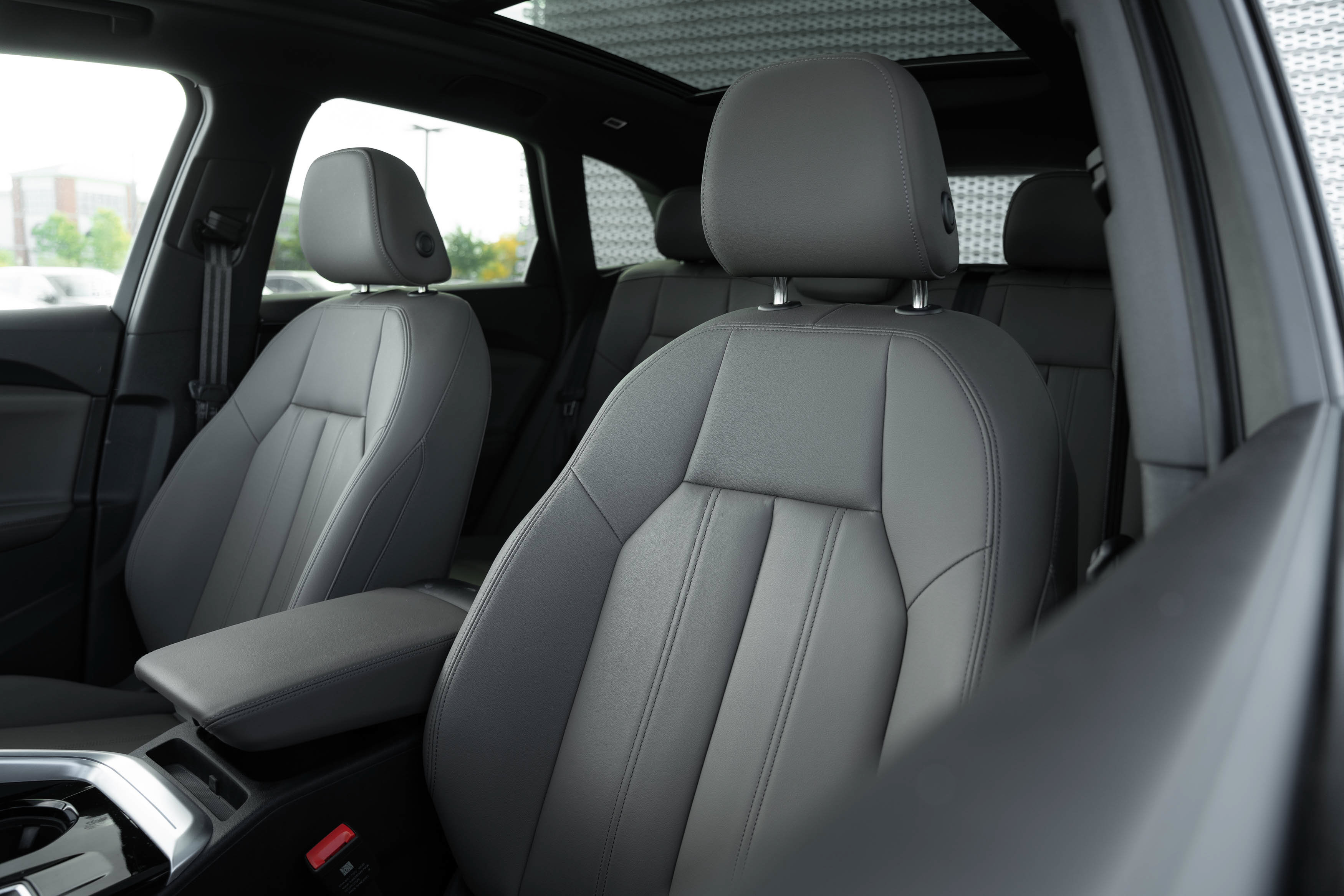 Certified 2025 Audi Q5 Premium AWD/4WD image 19