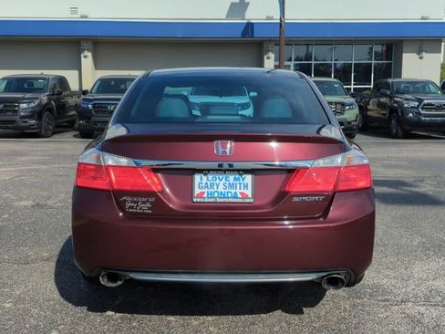 Used 2015 Honda Accord Sport image 5