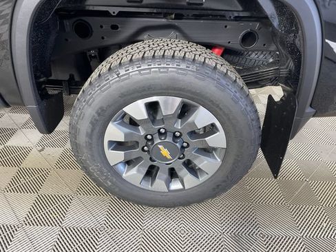 New 2026 Chevrolet Silverado 2500 Custom w/ Custom Value Package AWD/4WD image 17