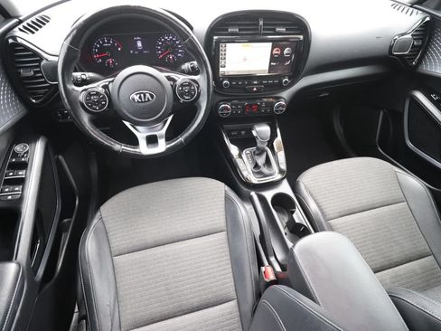 Used 2020 Kia Soul EX FWD image 9
