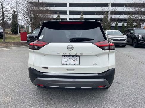 Certified 2023 Nissan Rogue SL image 5