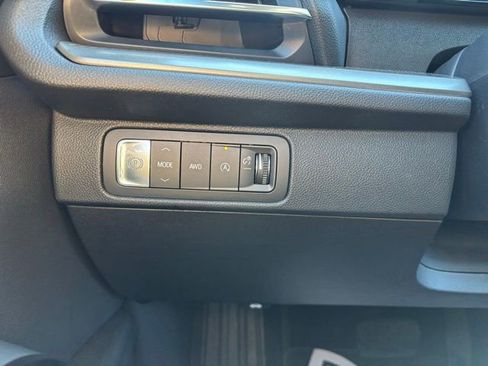 New 2026 Chevrolet Traverse LT w/ Midnight/Sport Edition image 15