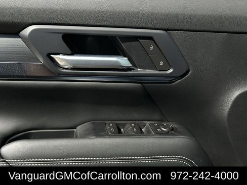 New 2026 GMC Terrain Elevation w/ Black Edition FWD image 22