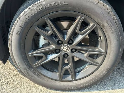 Certified 2025 Toyota Grand Highlander AWD Hybrid image 17
