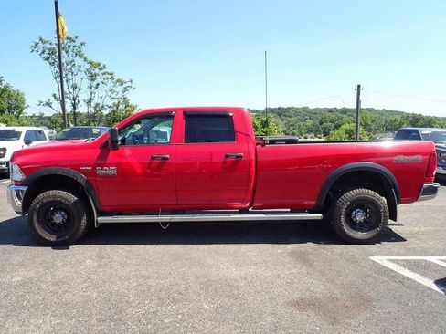 Used 2018 RAM 2500 Tradesman w/ Chrome Appearance Group AWD/4WD image 2