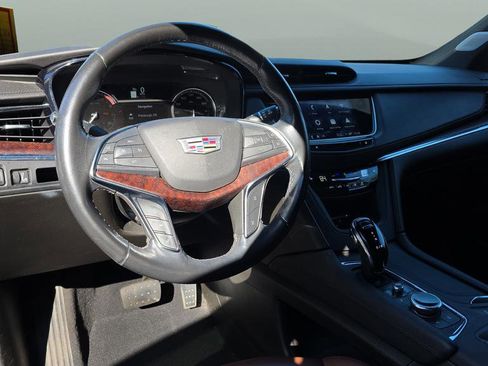 Certified 2023 Cadillac XT5 Premium Luxury image 24