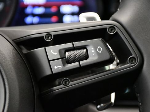 Certified 2026 Porsche Macan AWD/4WD image 28