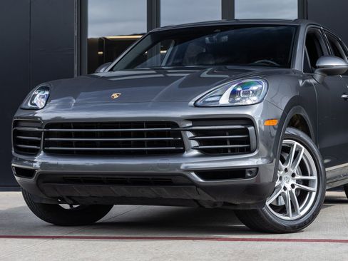 Certified 2019 Porsche Cayenne image 7