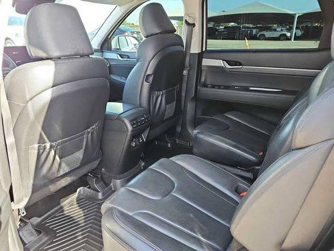 Used 2022 Hyundai Palisade SEL w/ Premium Package AWD/4WD image 16