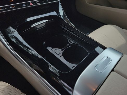 New 2026 Mercedes-Benz CLE 450 4MATIC Coupe image 14