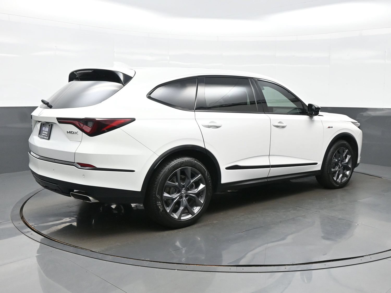 Used 2023 Acura MDX A-Spec AWD/4WD image 6