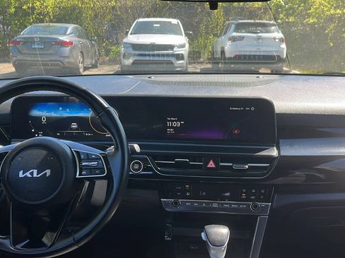 Used 2024 Kia Seltos S AWD/4WD image 29