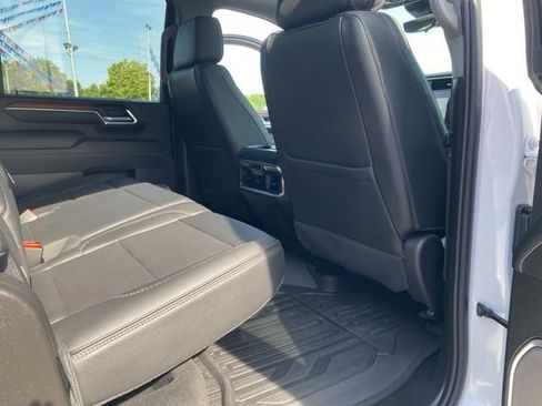Used 2025 GMC Sierra 2500 Denali w/ Denali Reserve Package AWD/4WD image 38