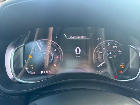 Used 2024 RAM 2500 Laramie w/ Safety Group AWD/4WD image 10