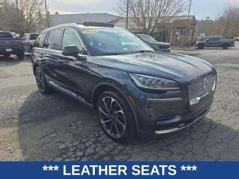 Used 2023 Lincoln Aviator Reserve w/ Equipment Group 201A image 3