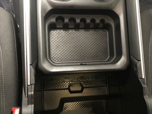 Certified 2025 RAM 1500 Big Horn image 23