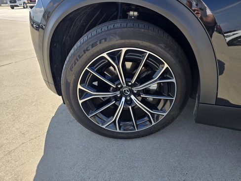 Used 2025 MAZDA CX-70 Plug-In Hybrid w/ Premium Pkg image 8