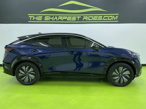 Used 2023 Nissan Ariya FWD image 11