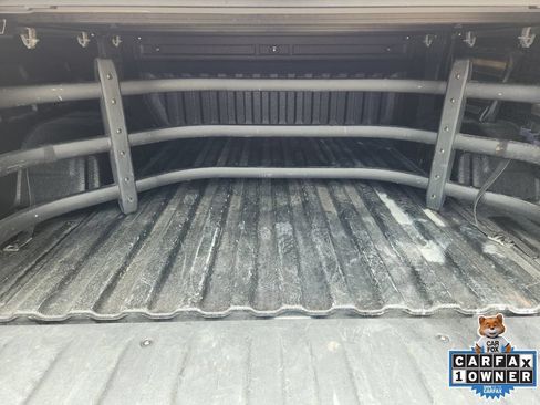 Used 2021 Chevrolet Silverado 1500 LT Trail Boss w/ LPO, Dark Essentials Package AWD/4WD image 32