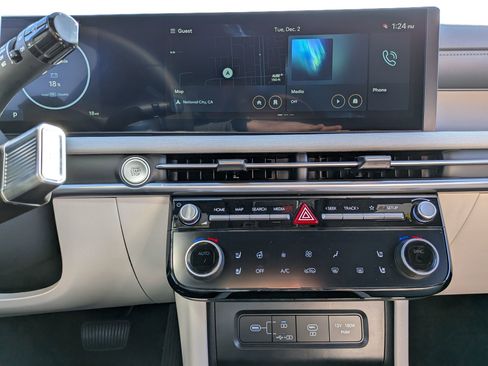 New 2026 Hyundai Tucson Limited image 10