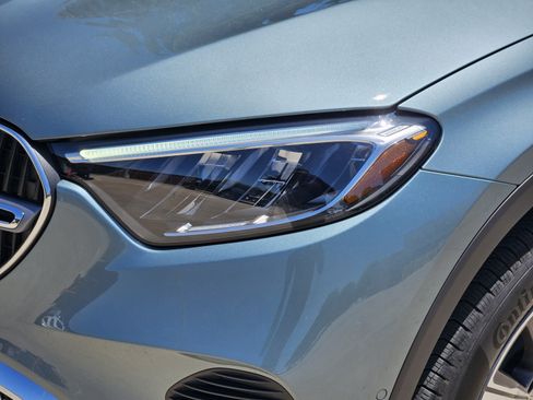 Certified 2026 Mercedes-Benz GLC 300 4MATIC image 25