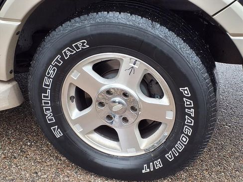 Used 2007 Ford Expedition Eddie Bauer image 8