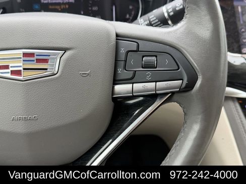 Used 2021 Cadillac XT6 Premium Luxury FWD image 18