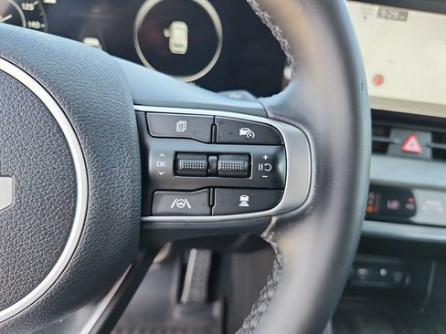 Used 2023 Kia Sportage X-Pro AWD/4WD image 22