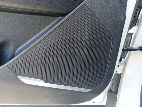 Used 2024 Kia Sportage LX image 13