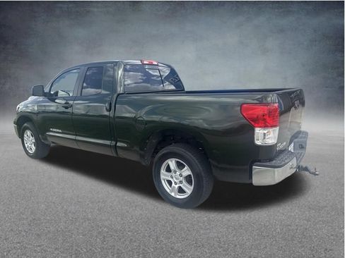 Used 2013 Toyota Tundra 4x4 Double Cab w/ Tow Pkg image 6