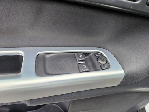 Used 2012 Volvo C30 T5 image 19