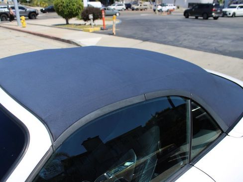 Used 2002 Porsche 911 Cabriolet image 34