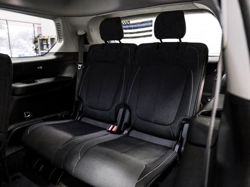 Used 2021 Jeep Grand Cherokee L Laredo w/ Luxury Tech Group I AWD/4WD image 42