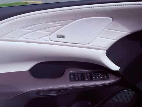 Certified 2025 Lexus RX 350 FWD image 24
