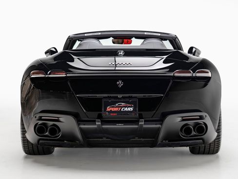 Used 2025 Ferrari Roma Spider RWD image 11