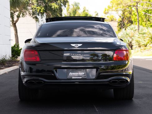 Used 2023 Bentley Flying Spur S V8 AWD/4WD image 4